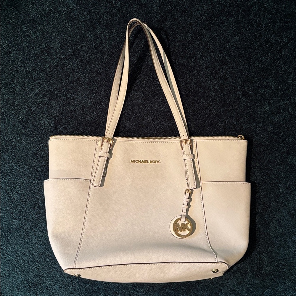 Michael Kors Optic White Tote with Gold Accents Perfect Condition